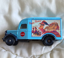 Coca-Cola Happy Holidays Truck Modellauto hellblau/schwarz blau