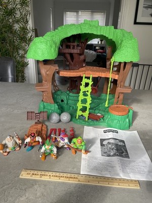 Robin Hood Sherwood Forest PlaySet Fisher-Price 1998 Great Adventures  Figures UK