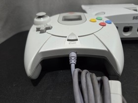 SEGA Dreamcast Console System Tested Working Controller & Cables
