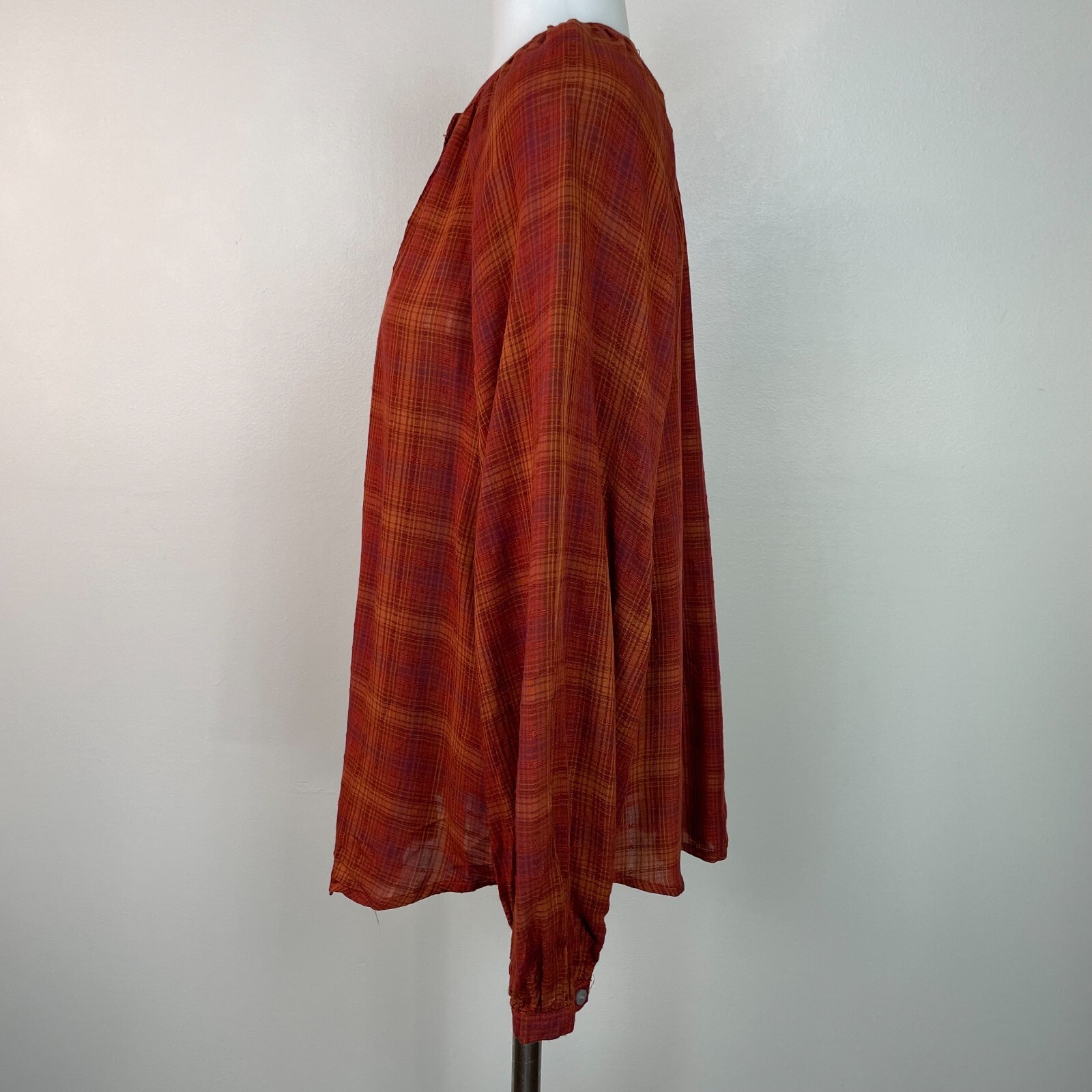 Universal Thread Top Medium Burnt Orange Plaid Bu… - image 4