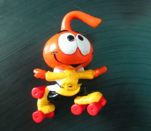 RARE Schleich The Snorks JOJO Orange Skating PVC figure Hong Kong 1983