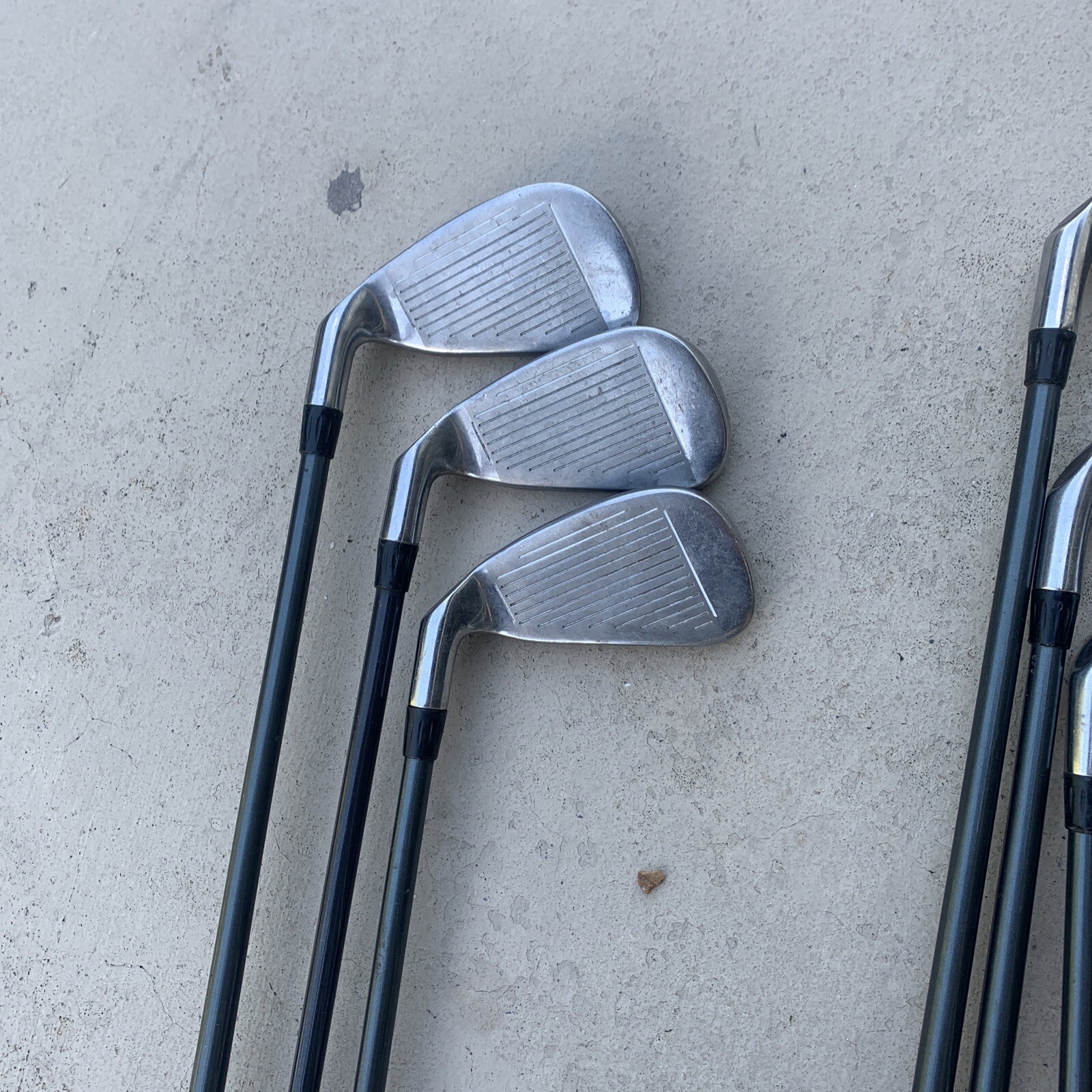 MENS CALLAWAY Complete Golf Club Set RH Woods Irons Putter NEW GRIPS