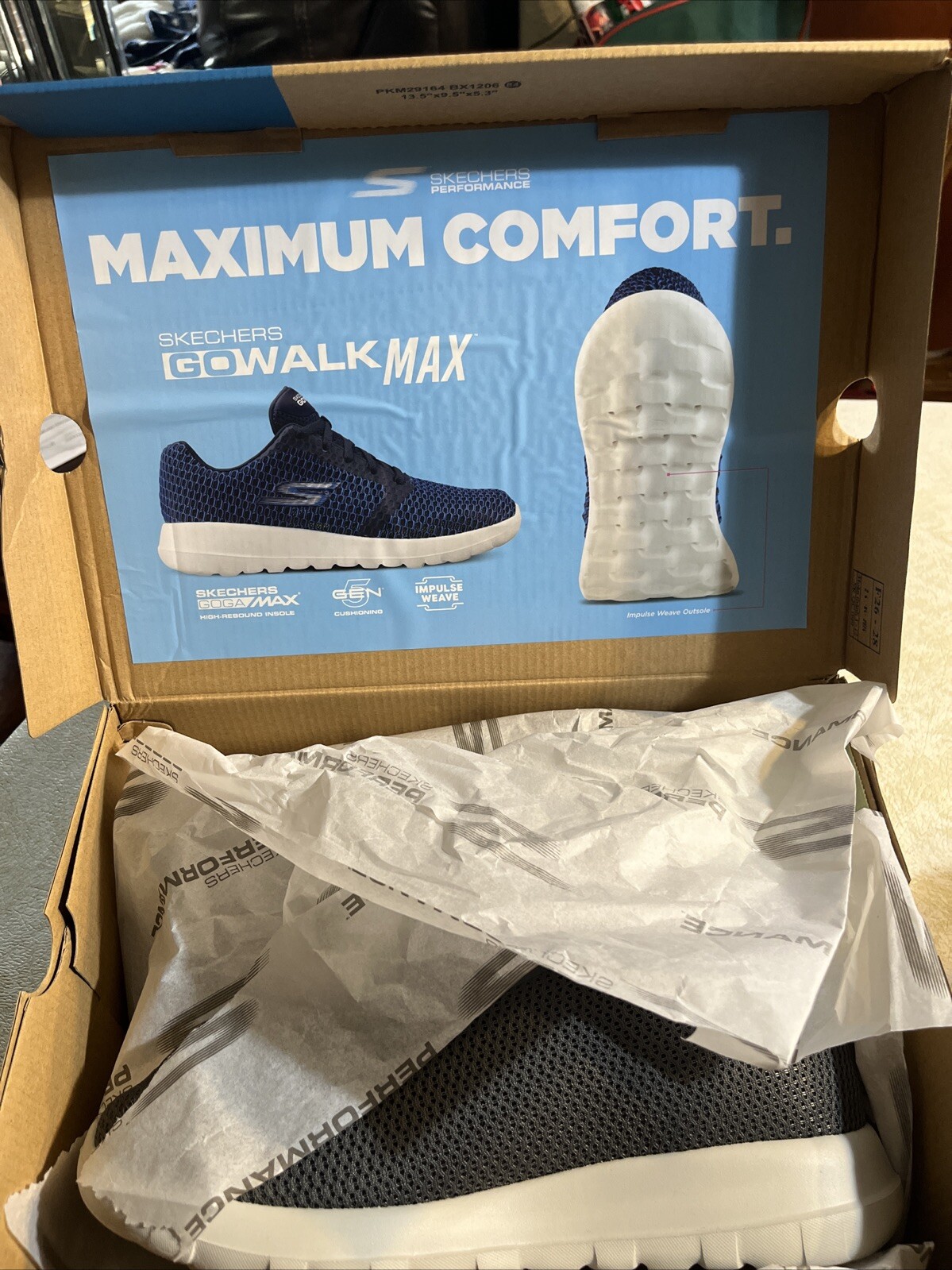 Sketchers GoWalk Max Size 10.5 Men’s