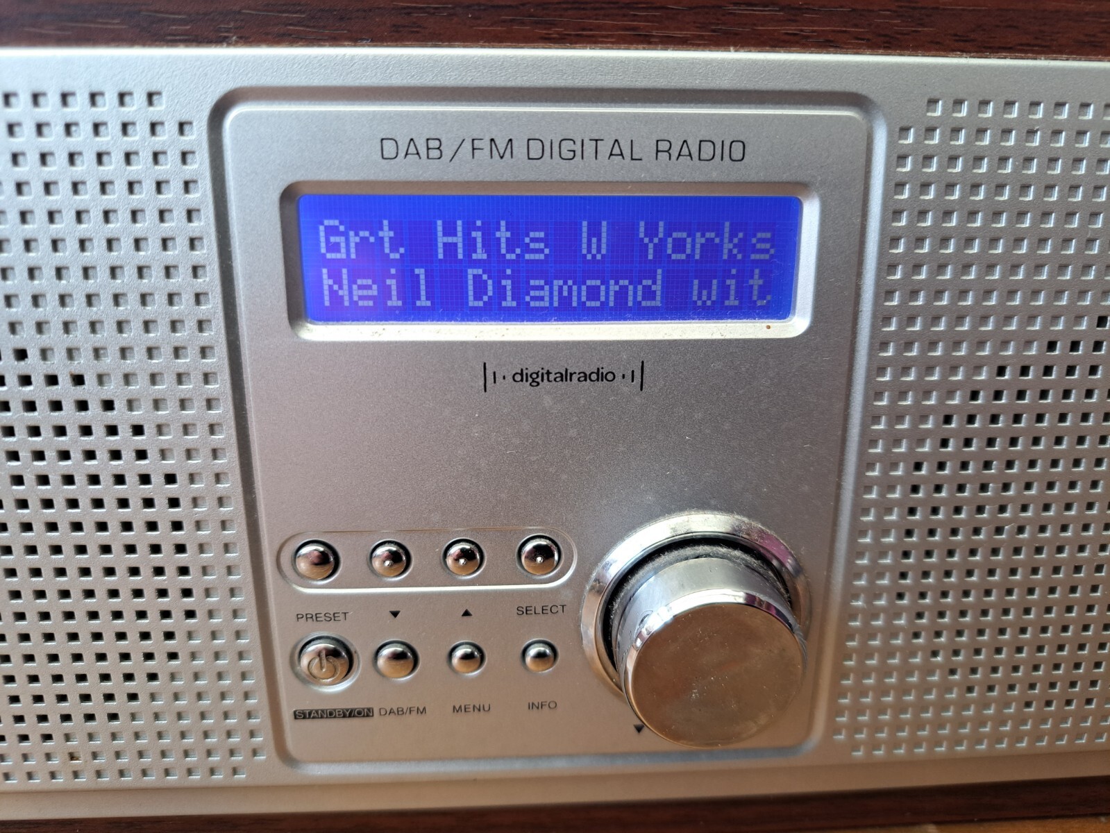 Sainsburys NE3111 Dab/Fm Portable Radio With Mains Lead. eBay