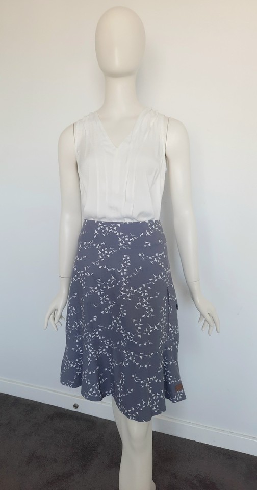 Kathmandu Enact Skirt Womens 10 Lavender Cotton Bird Print Cargo Pocket Travel