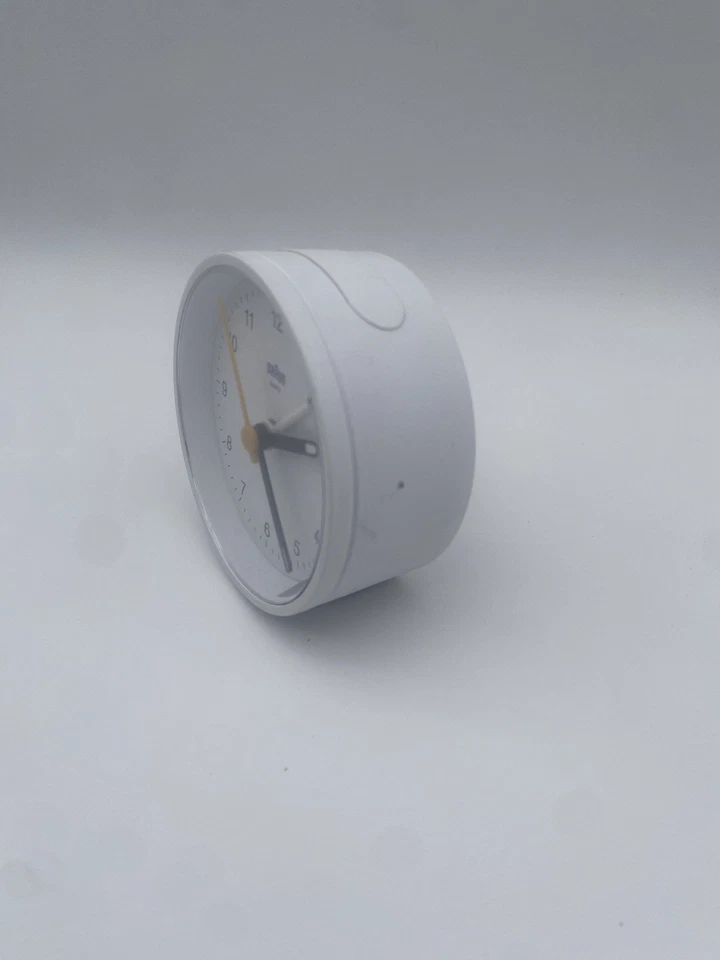 Relógio despertador clássico Braun BN branco redondo quartzo  - Imagem 4 de 4