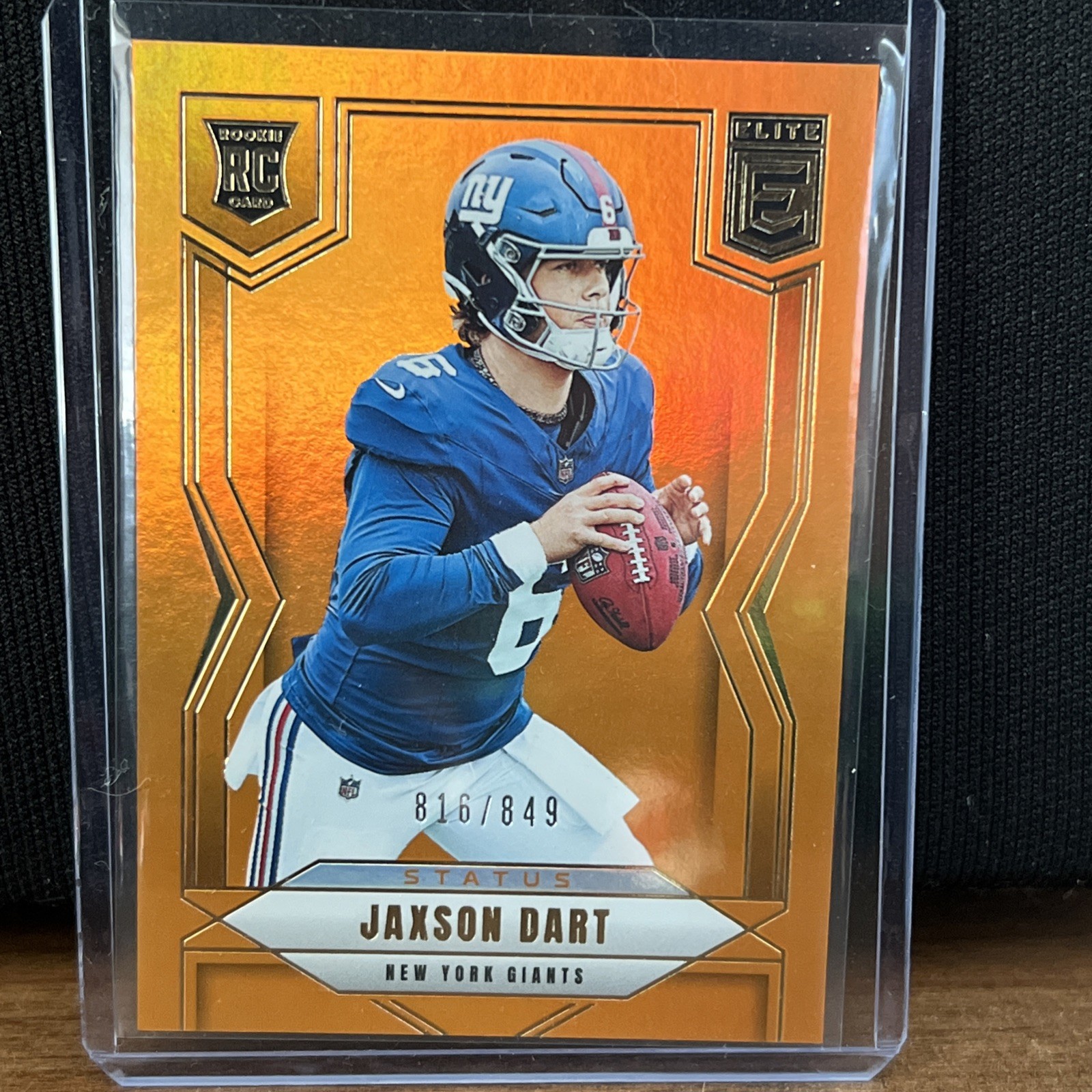 2025 Panini Donruss Elite - Jaxson Dart #103 Status Metallic Orange /849 (RC)