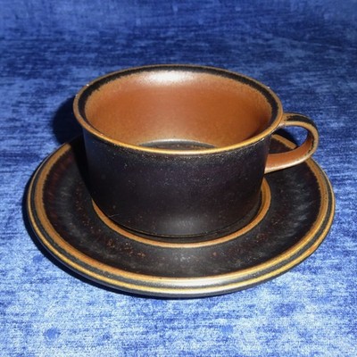 Arabia Ruska Finland, Teetasse + Untertasse (N°15) *neuwertig*
