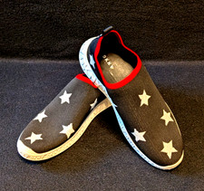 Girl's DKNY Allie Star Print Slip-On Sneakers 5/3.5 Black Silver Stars Red Band