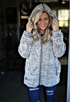 Simply Southern Women s Grey Sherpa Zip Up Jacket
