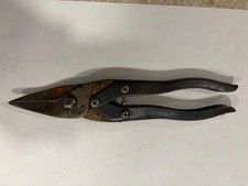 Vintage PENTCO 8.5 Inch Tin Snips/shears - Made in USA - Closing Lock - Rare