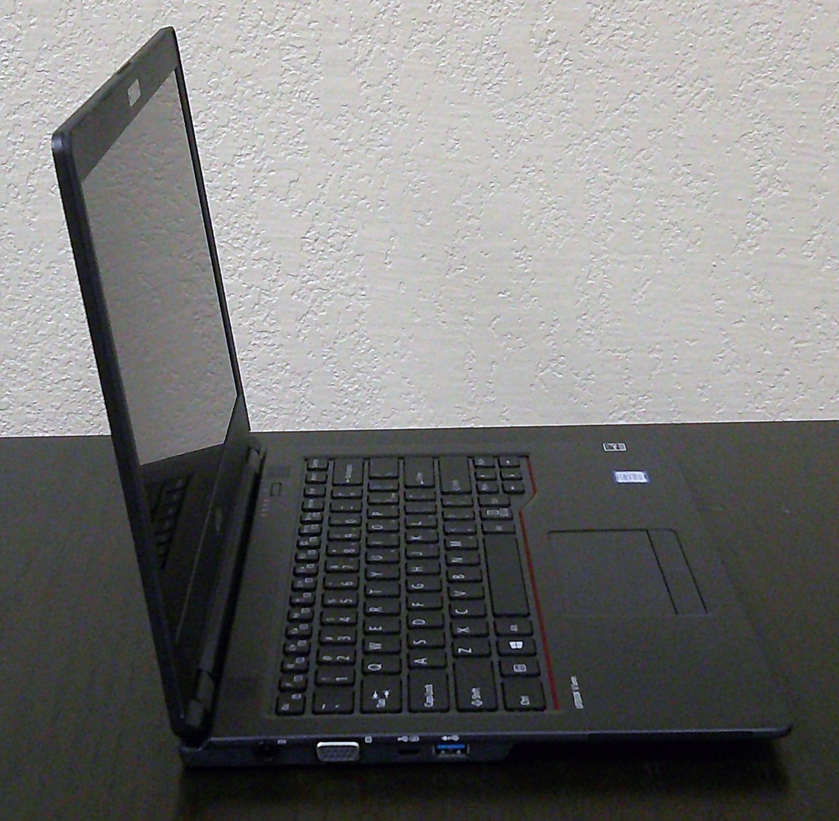 Fujitsu LifeBook U748 i5-8250U 8GB RAM 256GB SSD FHD 14” W10P