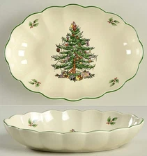 Spode Christmas Tree 8" Oval Fluted Dish 11702541