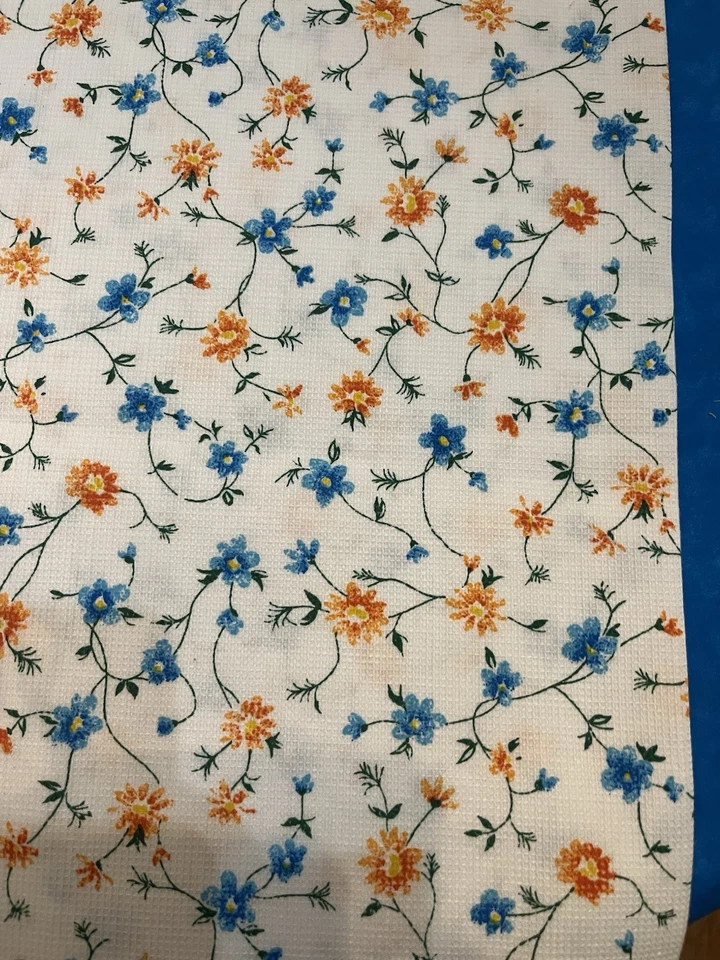 Lote De 4 Restos Lunares Azules Naranja Estampado Flor Blanco. Algodón para edredones artesanales Foto 4 de 4