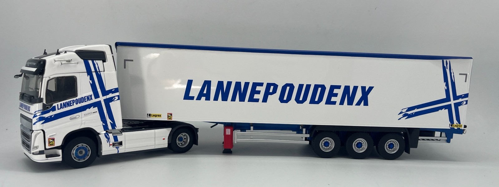 Camion VOLVO FH 2020 Eligor 1/43, réplique haut de gamme collection