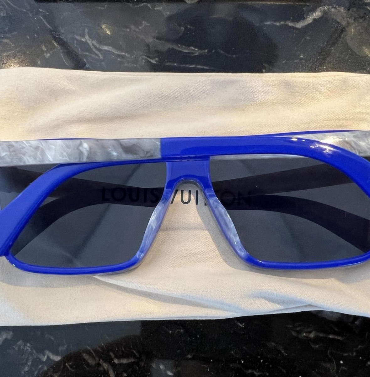 New Authentic Louis Vuitton PORTLAND Mens SUNGLASSES Z1272E