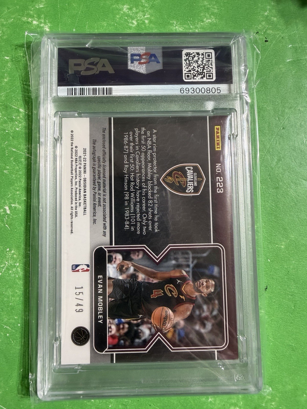 2021 Panini Obsidian Evan Mobley Rookie Patch Auto #d /49 Cleveland Cavaliers RC view 2