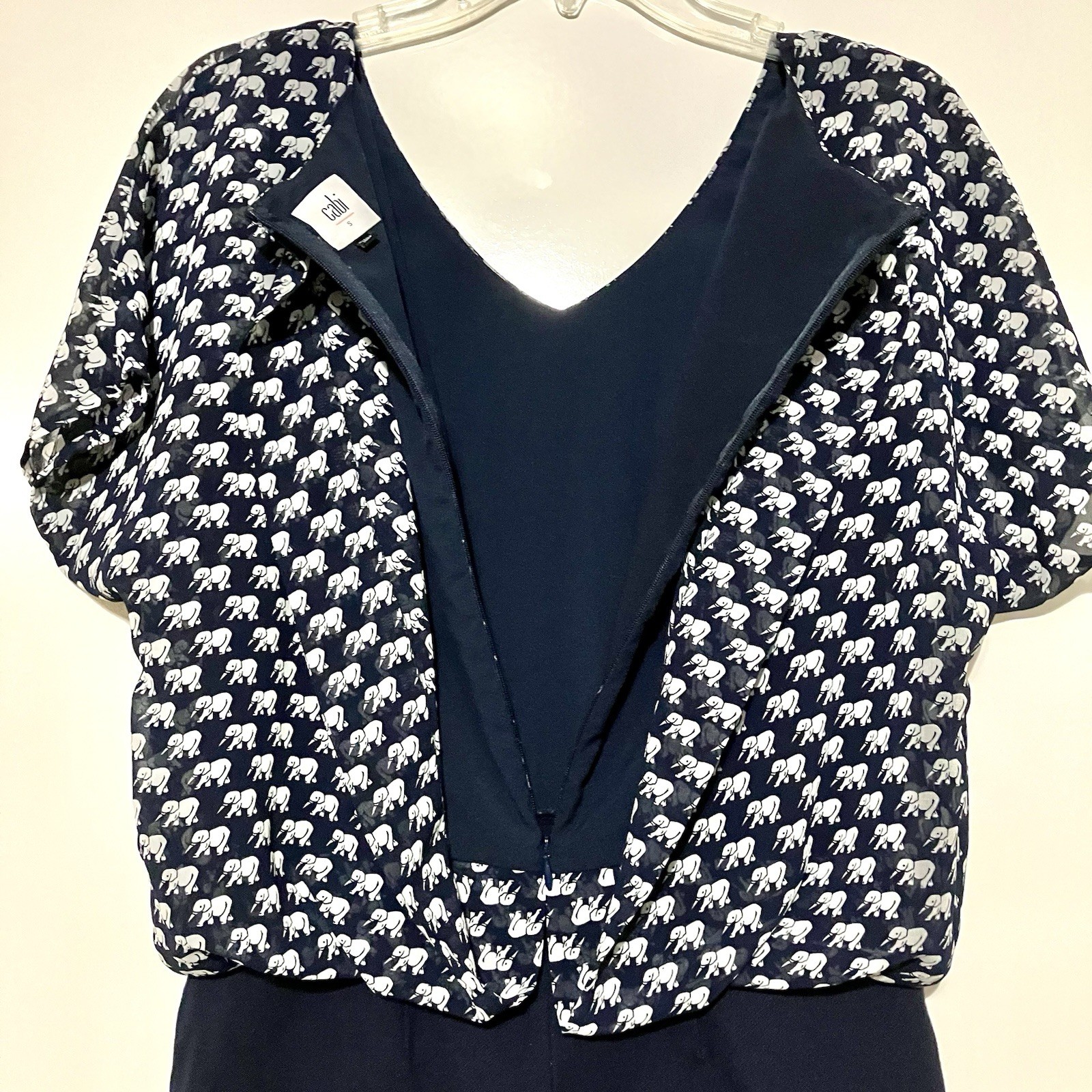 Cabi Parade Blouse Women’s S Blue Elephant Print Sheer Zipper Back V Neck Boho