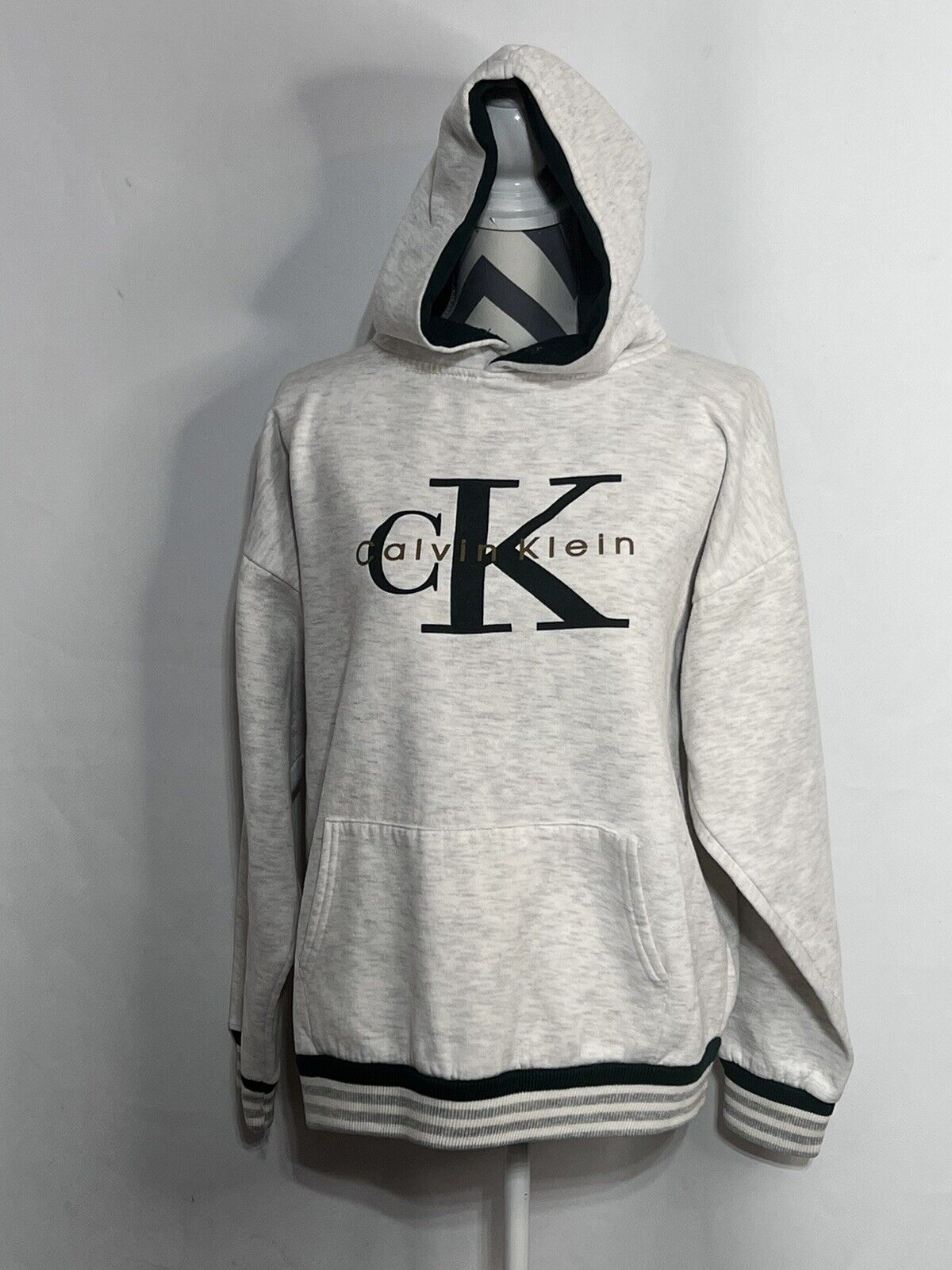 Sinds Gelukkig is dat campagne Vintage 90s Calvin Klein Men Hoodie Sweat Shirt No Size Gray USA Hurricane Tag | eBay Sinds Gelukkig is dat campagne Vintage 90s Calvin Klein Men Hoodie Sweat Shirt No Size Gray USA Hurricane Tag | eBay