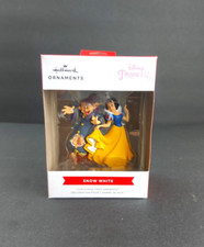 NEW SEALED 2024 Hallmark Ornament Snow White Dopey Happy Disney Princess