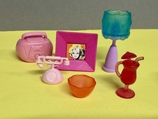 Barbie Möbel Vintage Wohnzimmer Zubehör, Lampe , Telefon,Radio,Schale , Cocktail
