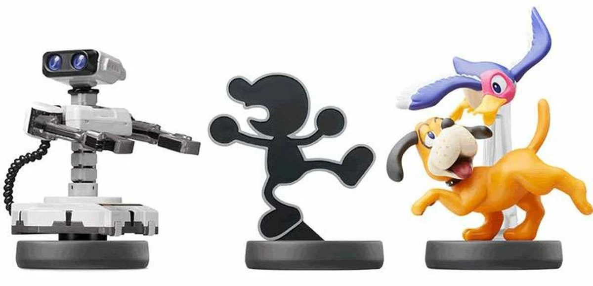 Day 18 of getting every Smash amiibo: R.O.B., Mr. Game & Watch, and Duck  Hunt! Been meaning to get this three pack for a while and when I saw a  listing of