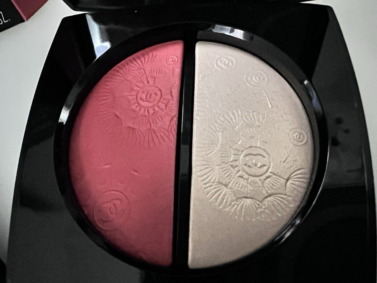Chanel JARDIN IMAGINAIRE Blush and highlighter duo Gold and