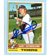 Autographed Gary Sutherland Tigers 1976 Topps signed