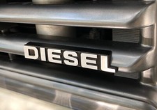 Insignia de parrilla diésel Landcruiser serie 70