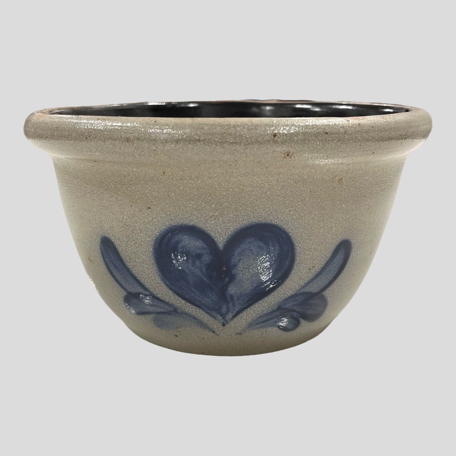 Rowe Pottery Works Medium Salt Glazed Mixing Bowl 8” Diameter Blue Heart 1994