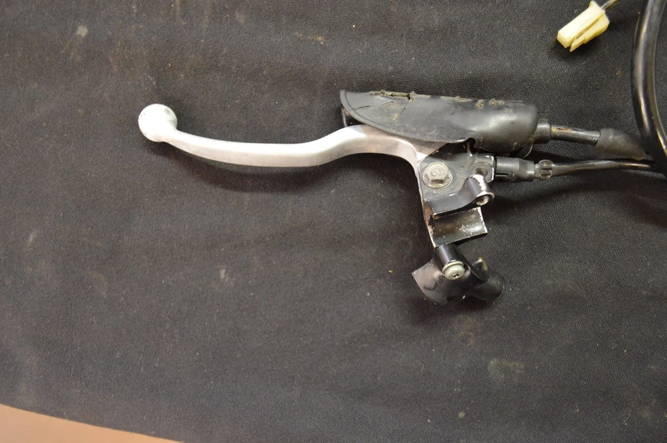 2004 年 YAMAHA TTR125 左手水平制动器 — 第 2/4 张图片