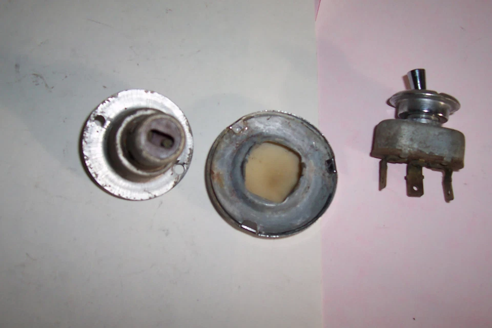 67-69 PONTIAC CHEVY VELA TRASERA PANEL LUZ CAMARO FIREBIRD GTO JUEGO DE 3 PIEZAS 3  Foto 3 de 4