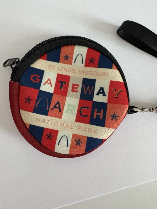 Coin Purse St. Louis Gateway Arch National Park Vintage Souvenir