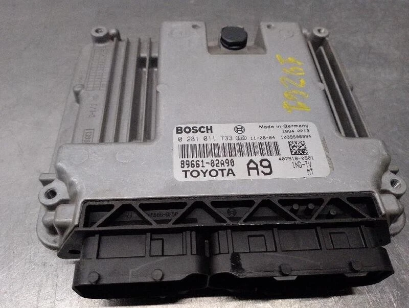 8966102A90 centralina motore per TOYOTA COROLLA (E12) 1.4 TURBODIESEL 4887230 - Immagine 4 di 4