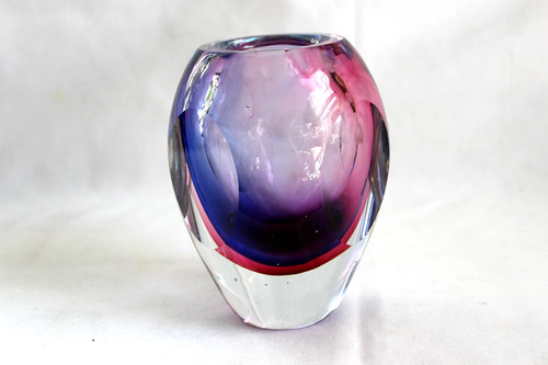 FLAVIO POLI for SEGUSO Venetian Murano Sommerso Art Glass Cut Facet Cased Vase