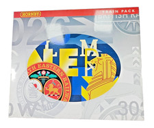 Hornby R2173 OO Gauge Train Pack BR 14xx Green Locomotive & 2 Coaches Runner Box