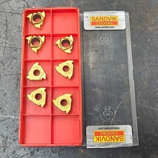 Qty 7 Sandvik R166.0L-16WH01-090 55 BSW-9 INT R 1020 Carbide Threading Inserts