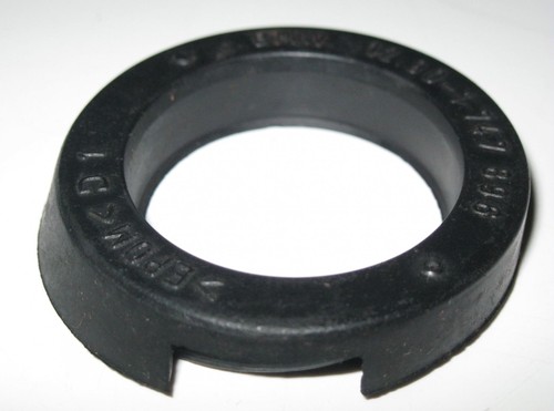 BMW E38 Steuergerät Modul Kasten Lüfter Tülle Dichtung 1747896 12901747896 gebraucht original