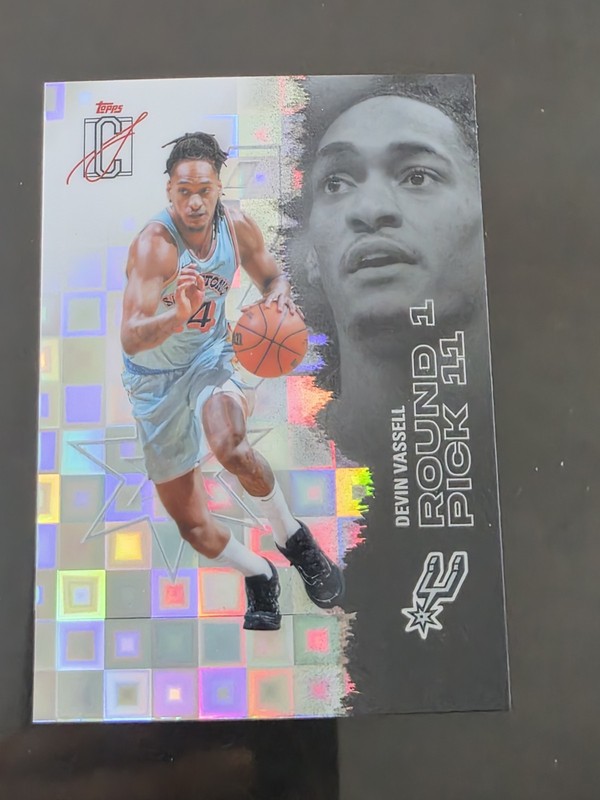 2026 Topps Signiture Devin Vassell Yellow Pandora