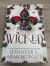 Wicked (Deluxe Edition): A Paranormal Romance of Love and Loyalty (A Wicked ...
