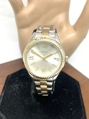 Fossil Women's Watch BQ3927 Quartz Silver Dial Two Tone Stainless Steel 30mm