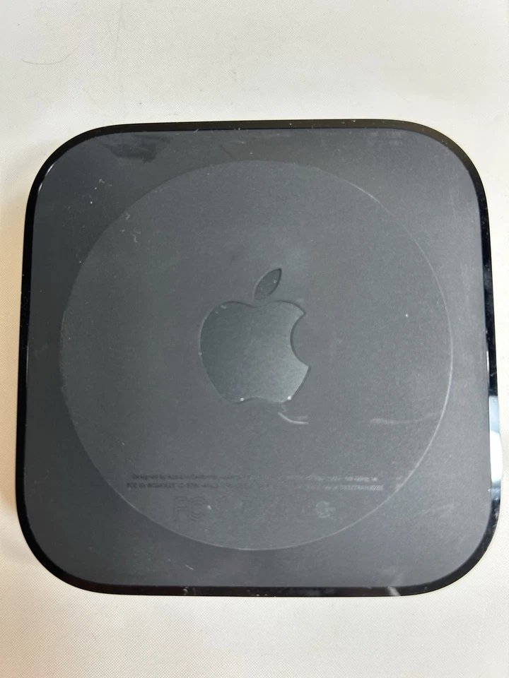 NEW in Box Apple TV MR912LL/A Model A1625  32GB 1080p HD Media Streamer - B49 - Image 4 of 4