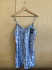 Morgan Taylor Intimate Blue/White Floral Full Slip Adjustable Strap Women s M