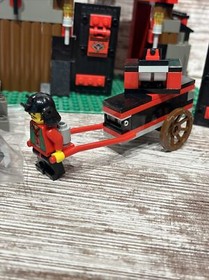 LEGO 6088  ROBBER'S RETREAT 99% COMPLETE SET with BOX +INSTRUCTIONS & Figs..