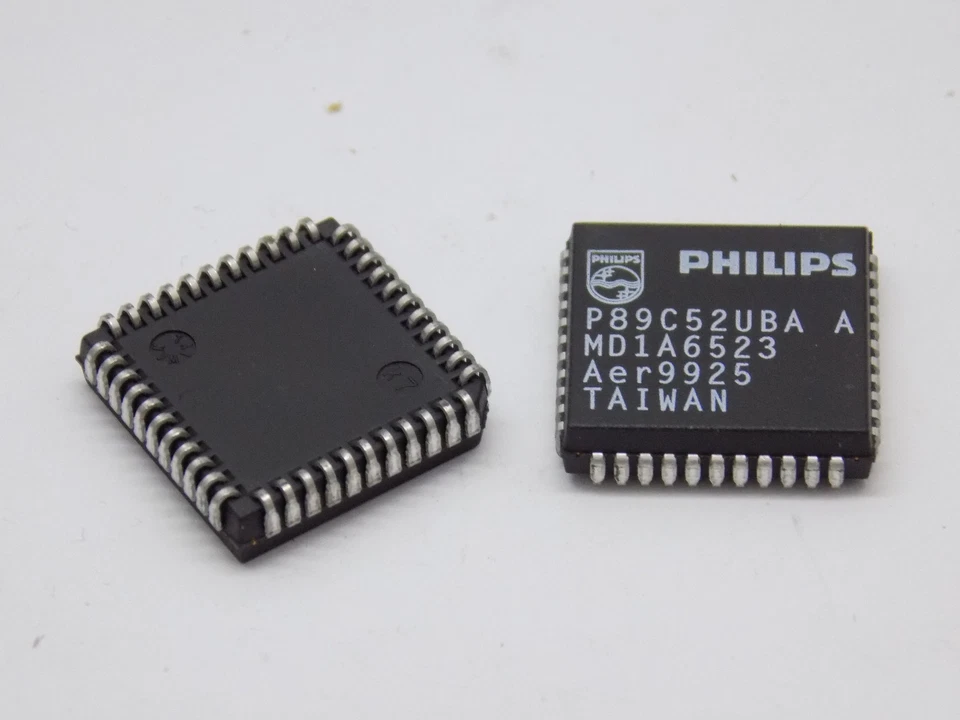1x Philips P89C52UBA A 80C51 8-bit microcontroller family 4K/8K/16K/32K Flash - Image 3 of 3