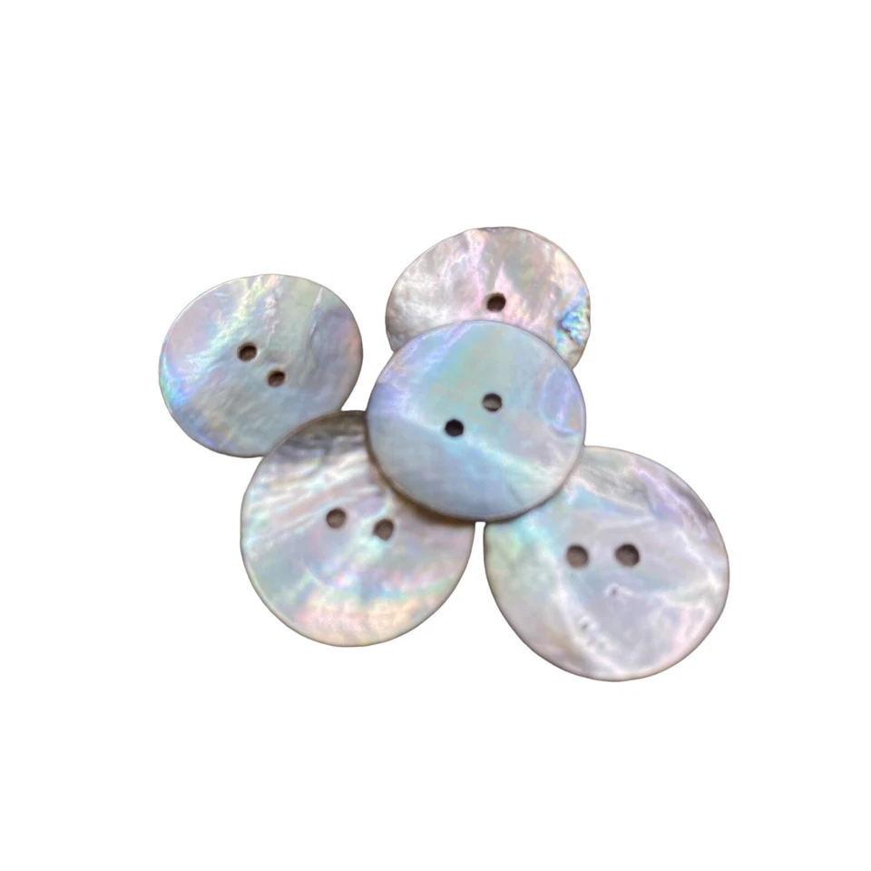 20mm Natural Mother of Pearl Shell Buttons 2 hole Sewing Knitting Crafts Arts - Image 3 of 4