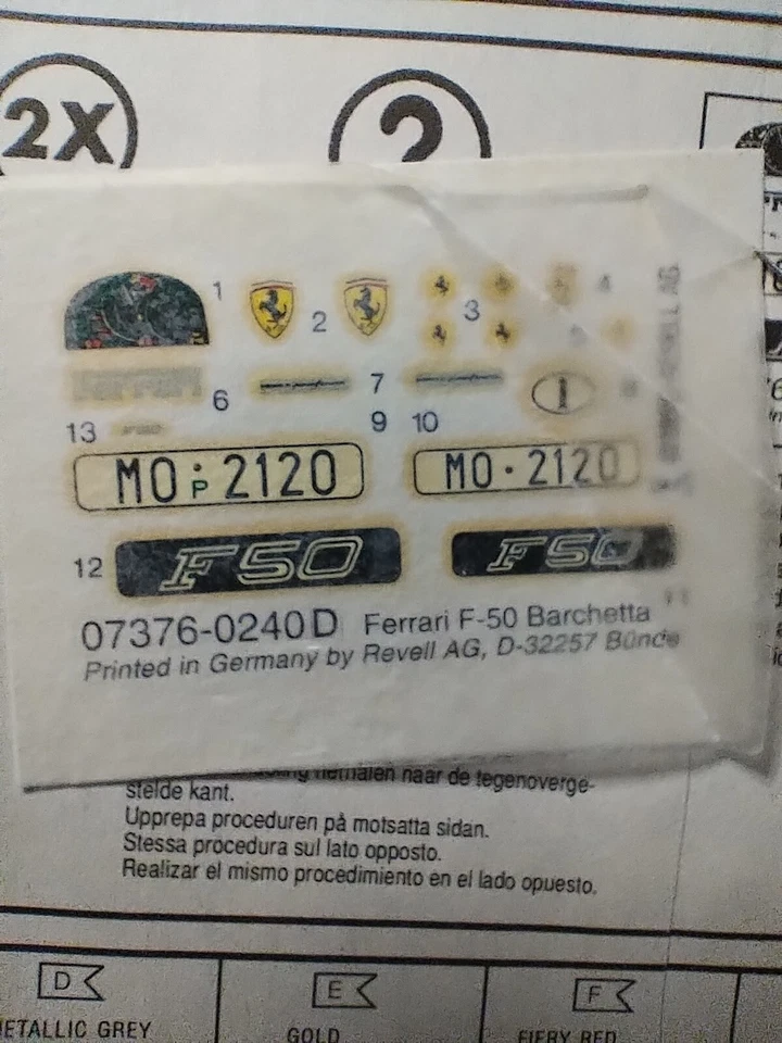 Revell 07376 1/24 Ferrari F50 Barchetta - Immagine 3 di 4