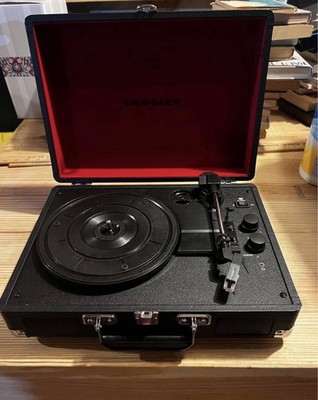 Crosley Cruiser Deluxe Black Portable Record Player Belt Drive 33/45/78 RPM