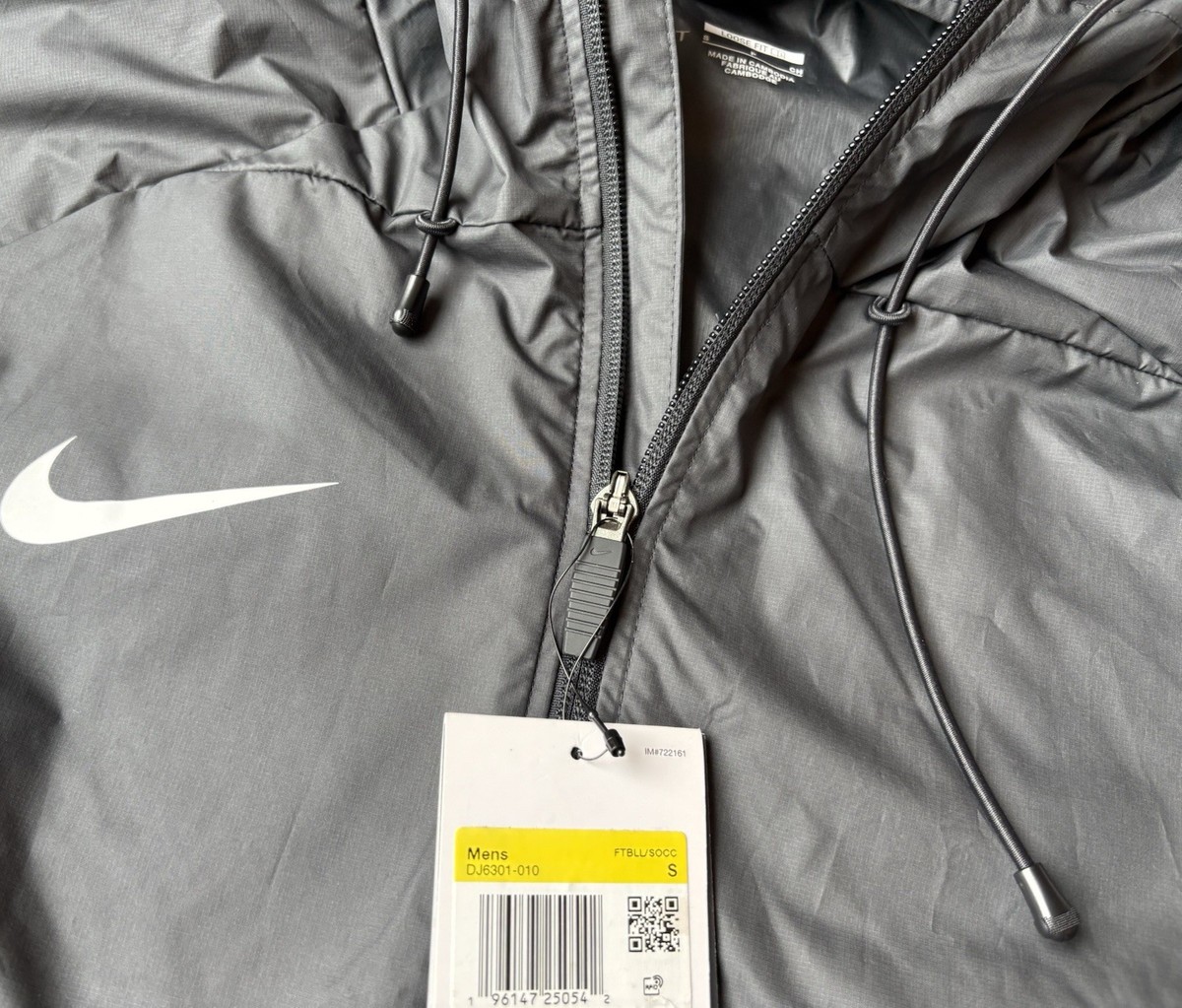 Nike Tech Storm-FIT Academy 23 Hooded Jacket DJ6301-010 Size Small
