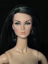 Lilith Blair Never Ordinary Nu Face. Integrit...